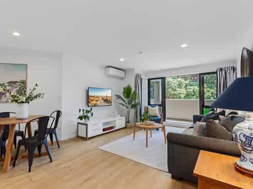 8/281 Maunganui Road (The Paramount), Mount Maunganui