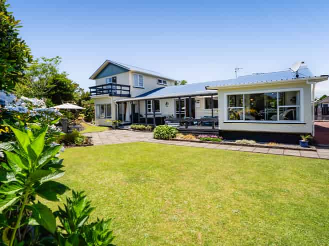 190A Seaview Road, Westown