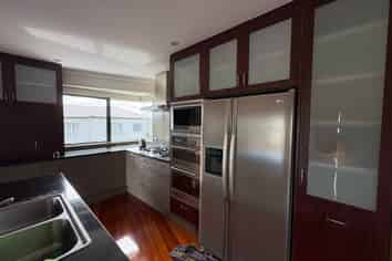 18 Sea Spray Drive, Bucklands Beach