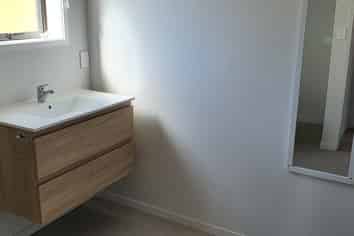  29 Alamein Crt, Masterton