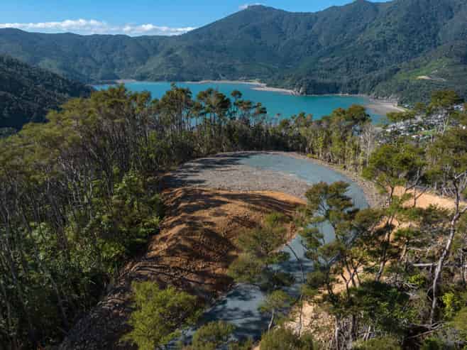  Kanuka Summits, Okiwi Bay