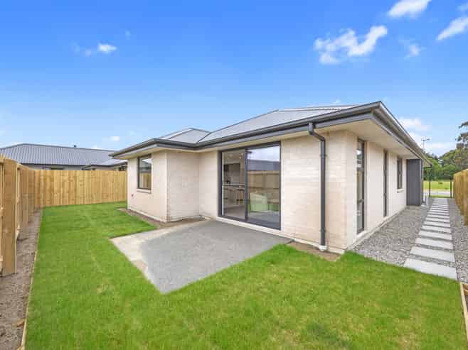 19 Thirlwall Street, Woodend