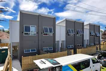 30 Carruth Road, Papatoetoe