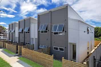 30 Carruth Road, Papatoetoe