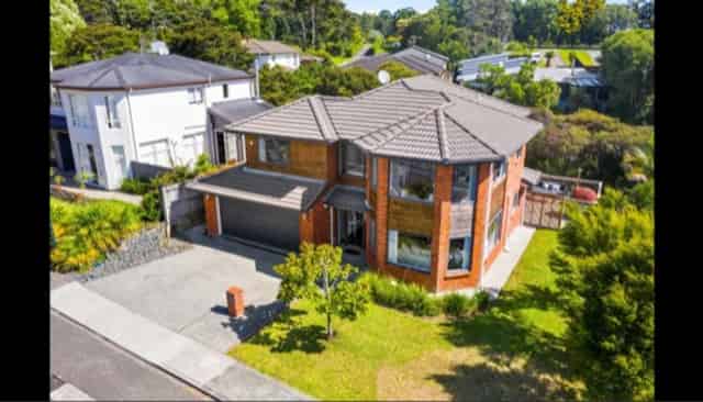 46 Newbury Place, Schnapper Rock