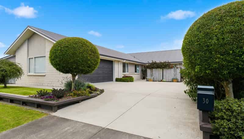 30 Tatahi Cove, Papamoa