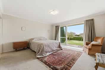 30 Tatahi Cove, Papamoa