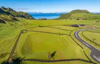 10 Taumata Rise, Acacia Bay