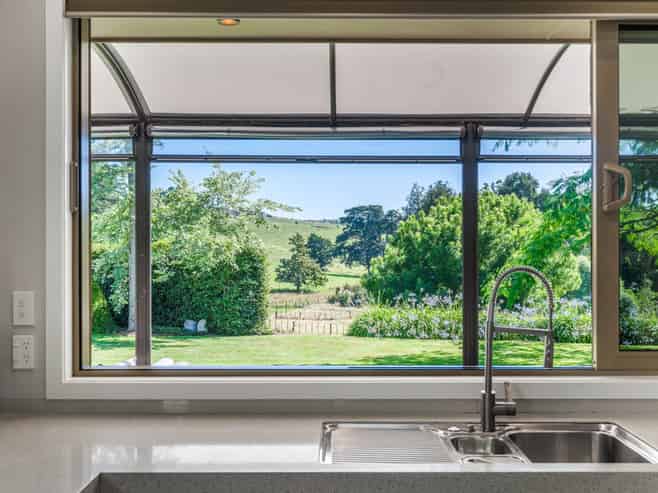 62 Medhurst Road North, Bombay