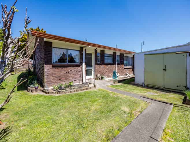 2/29 Trentham Road, Papakura