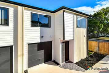 122A Buckland Road, Mangere East