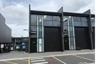 32M²AFFORDABLE UNIT FOR LEASE
