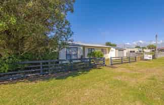 3 Ruanui Street, Himatangi Beach
