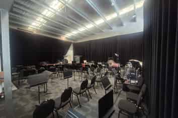 Quality Warehouse with Office