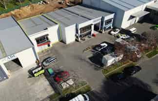 Quality Warehouse with Office