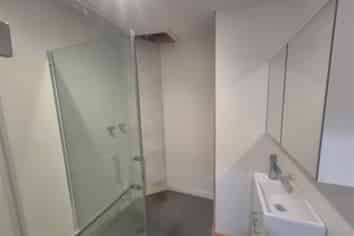 Quality Warehouse with Office