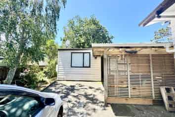 7A Silverstone Pl, Henderson