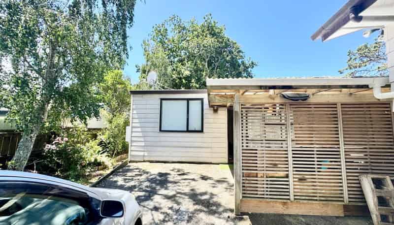 7A Silverstone Pl, Henderson