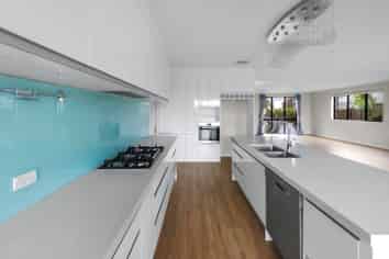 11 Harvest Avenue, Orewa