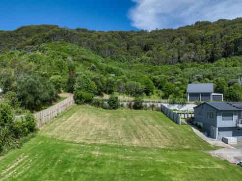 19 Seaview Drive, Mahia