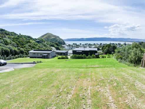 19 Seaview Drive, Mahia