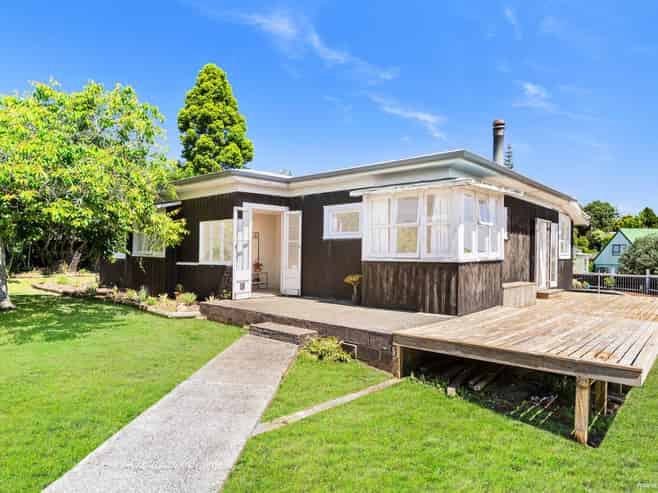 35 Victoria Avenue, Waiuku