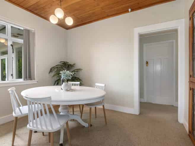 10 Princes Street, Kensington