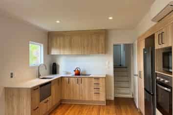 2/15 Rowan Road, Epsom