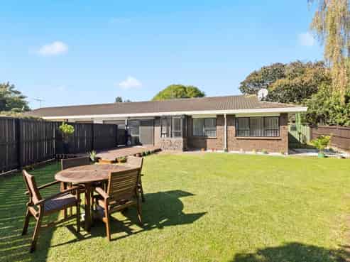 2/30 Kindergarten Drive, Conifer Grove