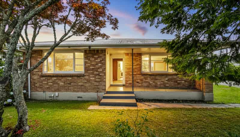 222 Great South Road, Huntly