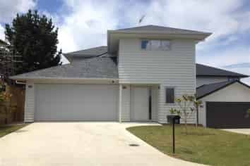 19 Buccaneer Court, Gulf Harbour