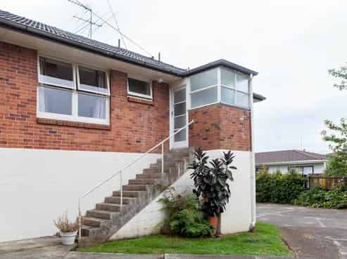 5/131a Selwyn Street, Onehunga
