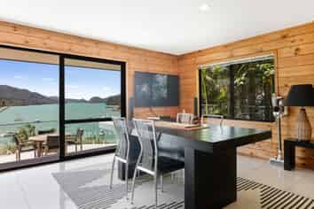 12C Kent Street, Whangaroa