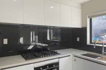 14 Kohuora Lane, Papatoetoe