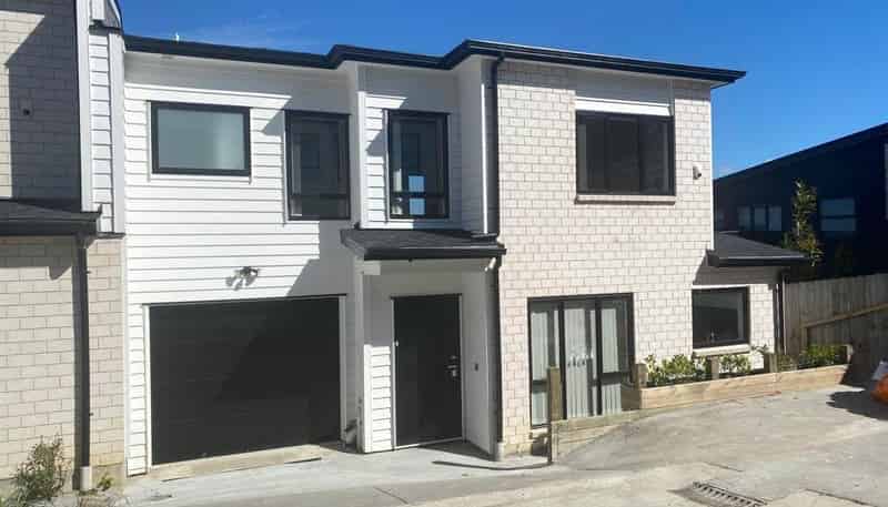 14 Kohuora Lane, Papatoetoe