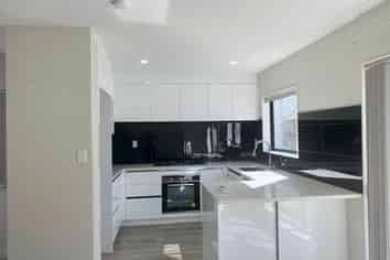 14 Kohuora Lane, Papatoetoe