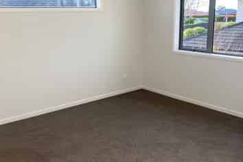 4C Ohalloran Road, Howick