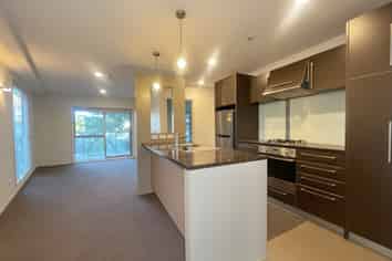 319/4 Wagener Place, Mount Albert