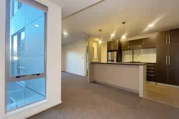 319/4 Wagener Place, Mount Albert