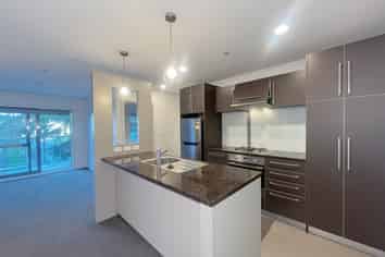 319/4 Wagener Place, Mount Albert