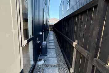 9/299 Te Taruna Drive, Wainui