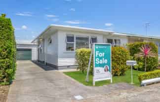 4 Linley place, Levin