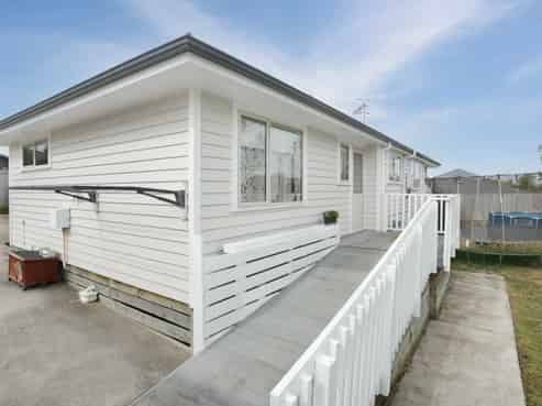 12 Poplar Grove, Feilding