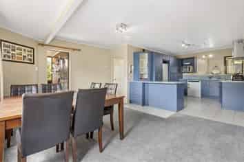 6 Exeter Street, Glenview