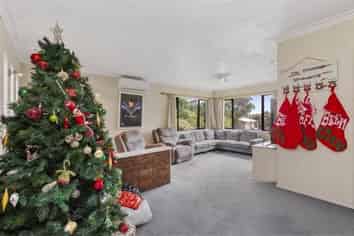 6 Exeter Street, Glenview