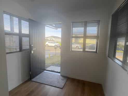 84 Joseph Street, Flat Bush