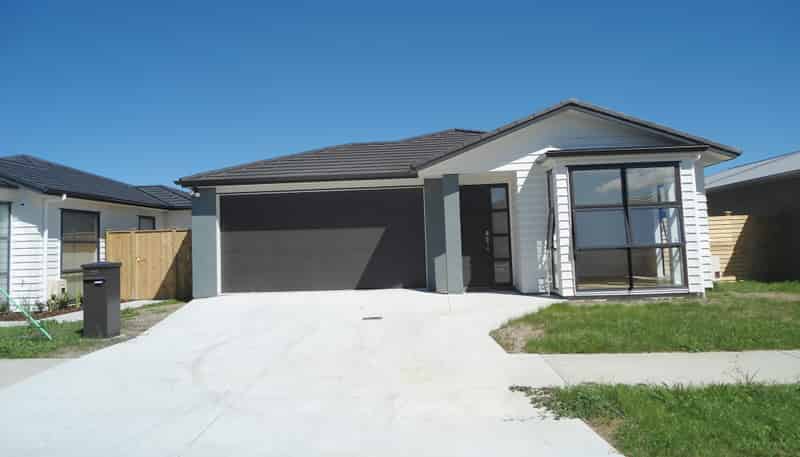 22 Treestump Road, Takanini