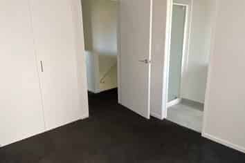 22/17 Bunyan Street, Waltham