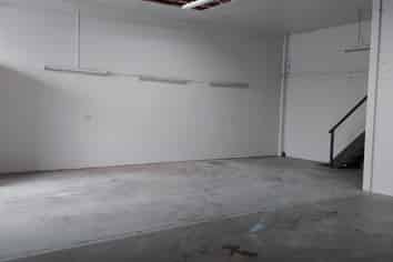 Street Front & Rent Reduced!!