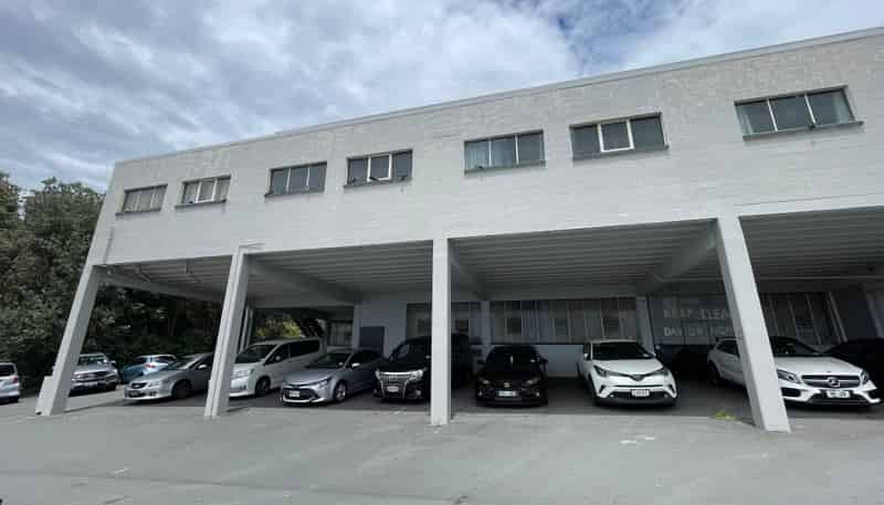 3122 Great North Road, New Lynn